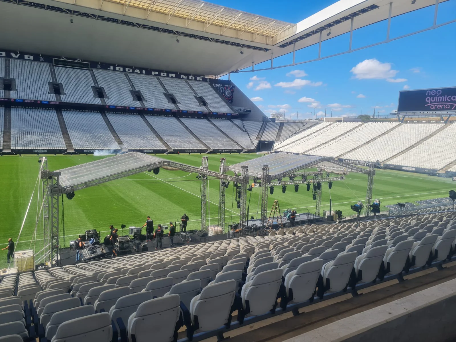 Box Truss em alumínio montado pela R2R Eventos — foto 3