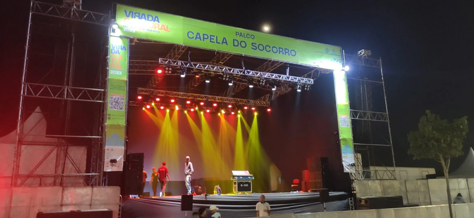 Pórtico em alumínio montado pela R2R Eventos — foto 3